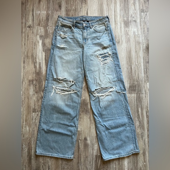 American Eagle Jeans - Picture 4 of 8